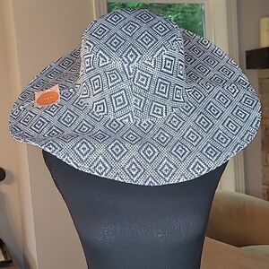 Horizon White/Navy Woven Sun Hat  NWT